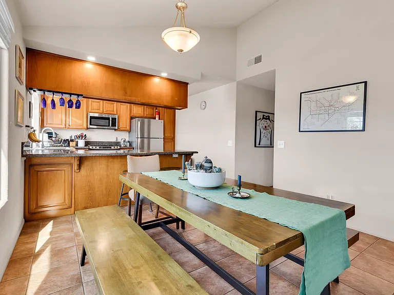 1553 Fortuna Ave — Photo 10