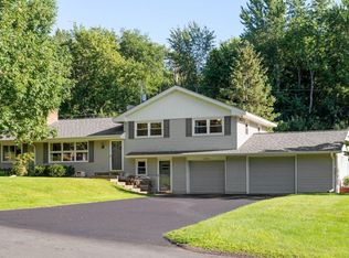 15703 S Eden Dr, Eden Prairie, MN 55346