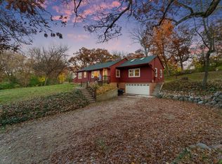 1907 Nish Rd, Crystal Lake, IL 60012