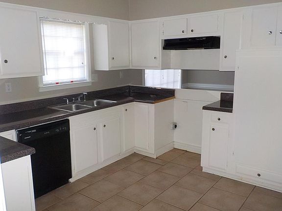 5th image of 8315 Rembrook Dr