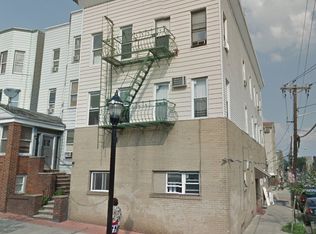 626 10th St APT 4, Union City, NJ 07087