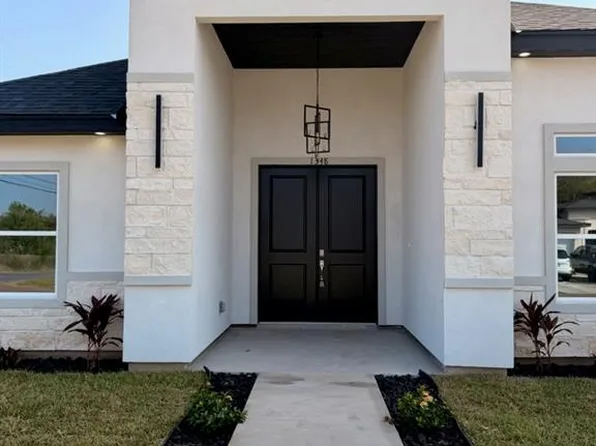 1348 13th St, Alamo, TX 78516