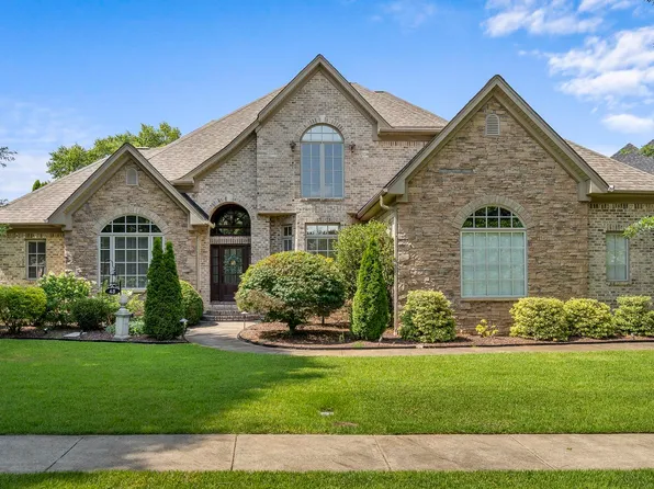43 Appian Cir, Simpsonville, SC 29681