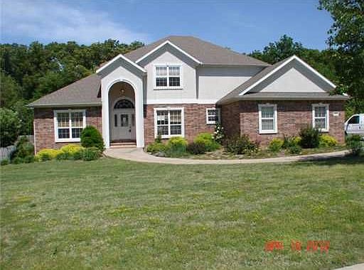 1st image of 636 Whitcliff Dr