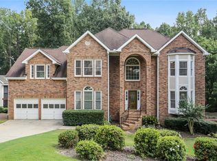 3350 Trails End Cir NE, Roswell, GA 30075