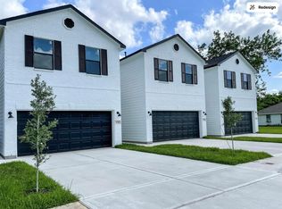 7963 Birmingham St, Houston, TX 77028