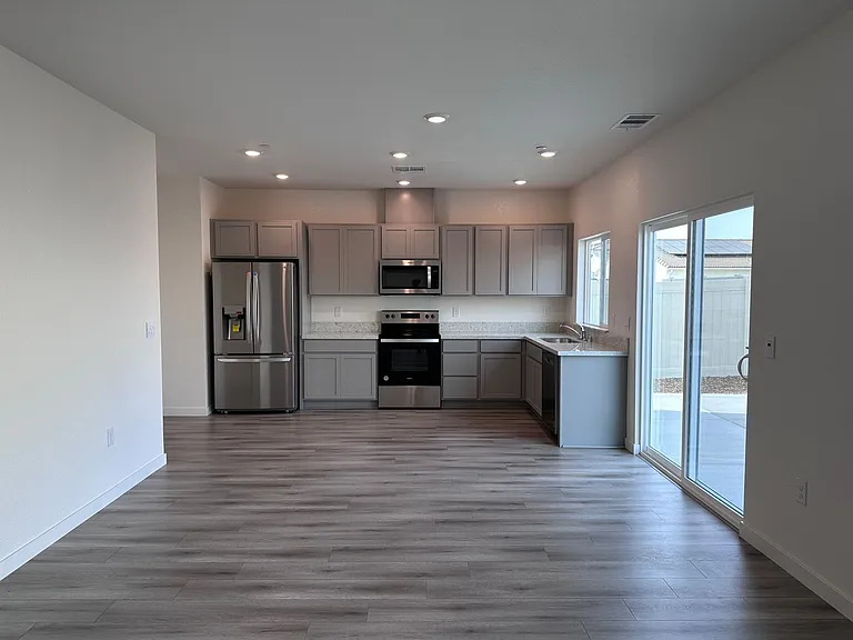 8935 Osterville Way — Photo 3
