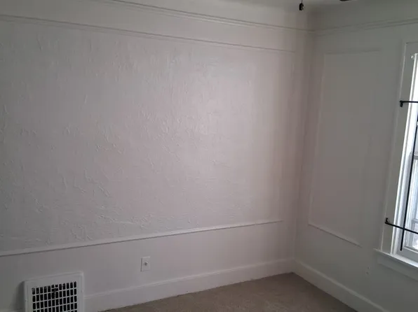 15062 Cruse St, Detroit, MI 48227