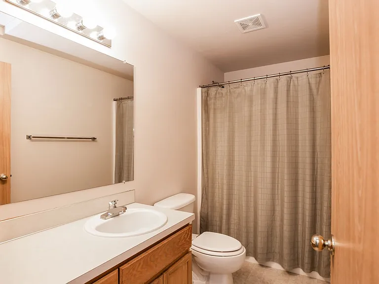 2217 SW Lava Ct — Photo 10