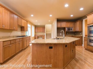 4221 67th Avenue Ct W, University Place, WA 98466