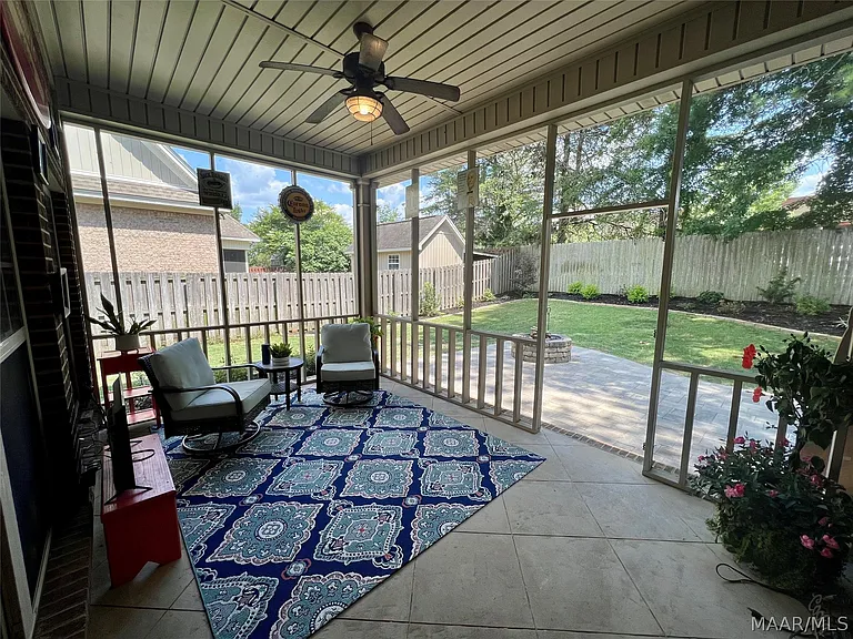1694 Pebble Creek Dr — Photo 11