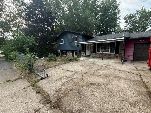 3308 Spring Valley Dr, Flint, MI 48504