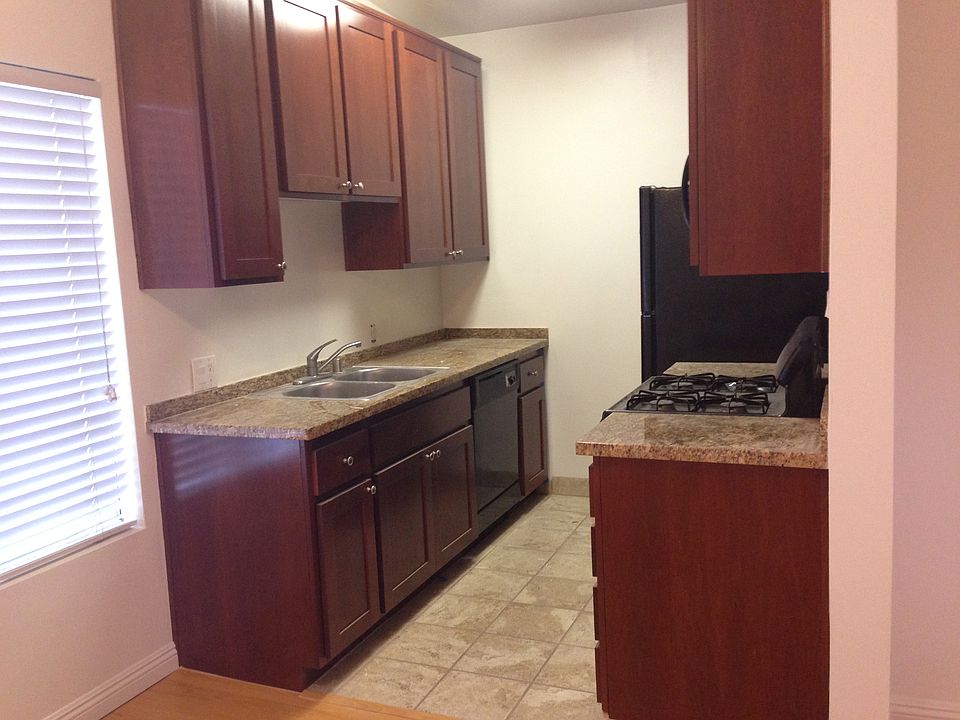 1st image of 11296 Brookhaven Ave APT 6