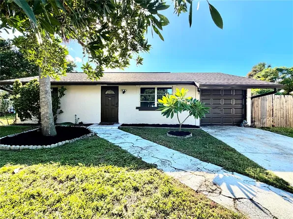 1555 BEACON DRIVE, PORT CHARLOTTE, FL 33952