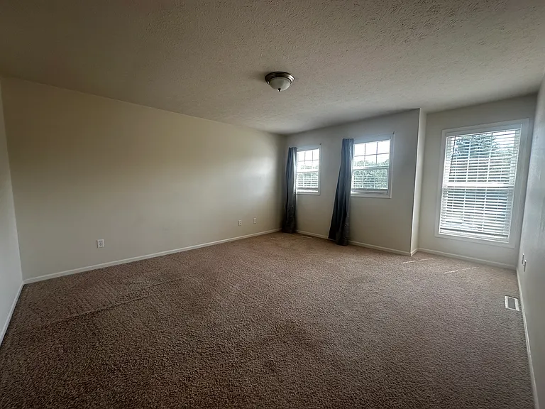 54935 Cheyenne Meadows Dr — Photo 9