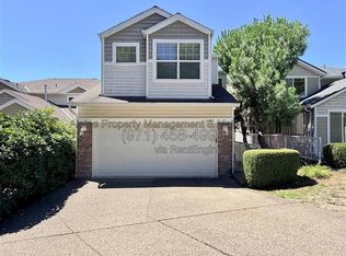 13592 SW Mapleview Ln, Tigard, OR 97224