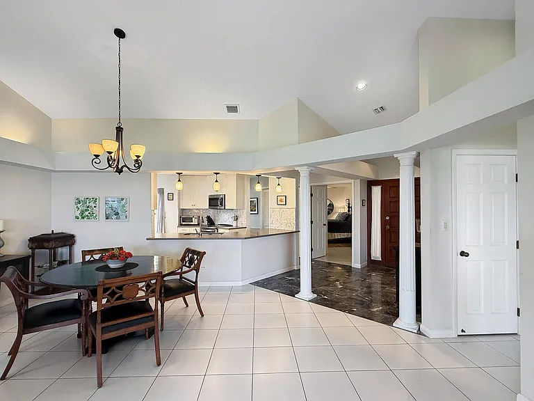 522 Coakley Bay Est #EB — Photo 15