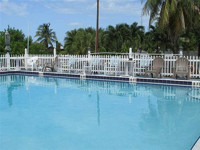 1st image of 2222 Overseas Hwy