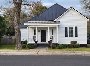 203 E Church St, Sandersville, GA 31082