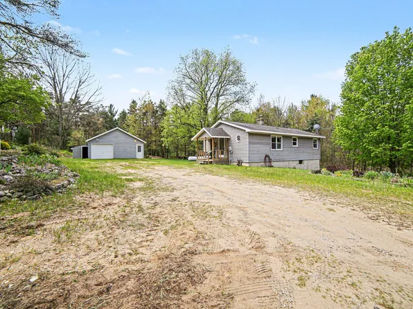 9070 W Four Mile Rd, Hesperia, MI 49421
