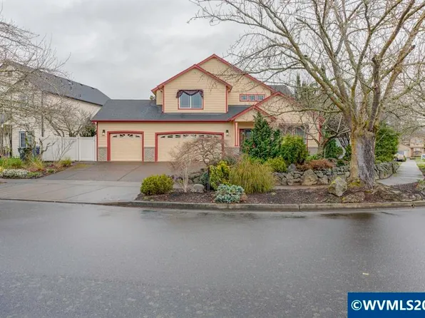 4374 Log Dr NE, Salem, OR 97305