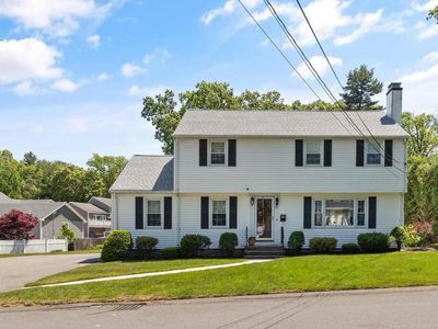 69 Plymouth Rd, Wakefield, MA, 01880
