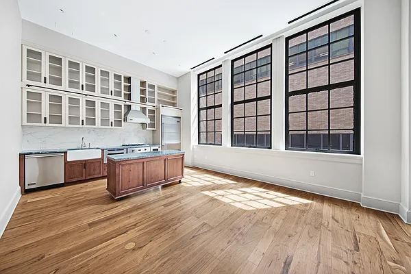 Rented by Compass | media 13