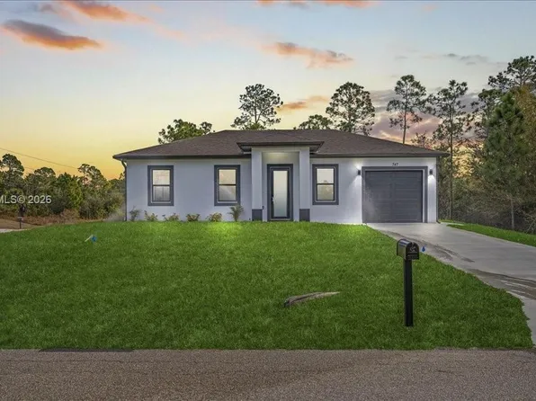 747 Anaconda Ave S, Lehigh Acres, FL 33974