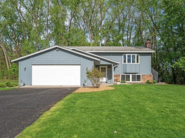5230 Arrowood Ln N, Plymouth, MN 55442
