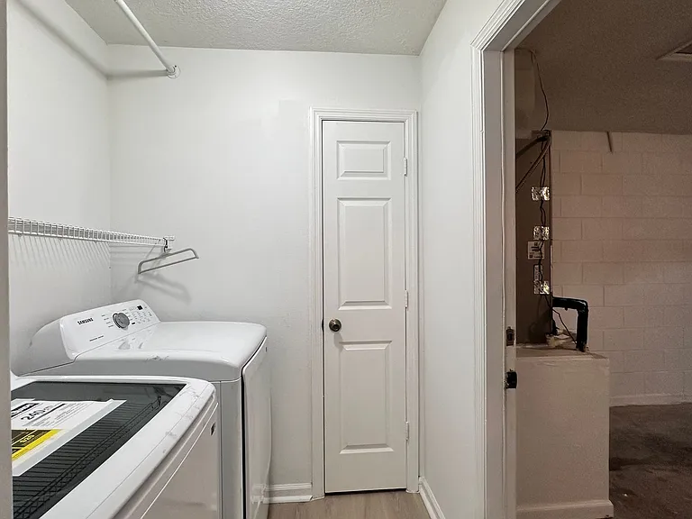 1709 Pine Bay Dr — Photo 30