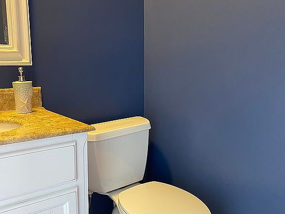 Powder Room 
