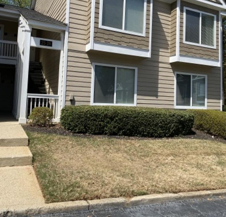 1st image of 27 Little Silver Ct SE