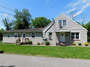 26 Durant Place - 26 1/2, Fairport, NY 14450