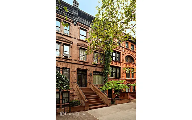 Rented by Douglas Elliman | media 25