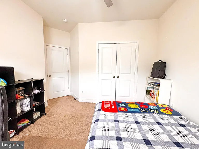 25419 Reed Orchard Ter — Photo 37