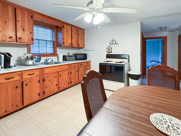 20 Shorey Rd — Photo 4