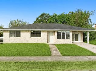 8018 Flounder St, New Orleans, LA 70126