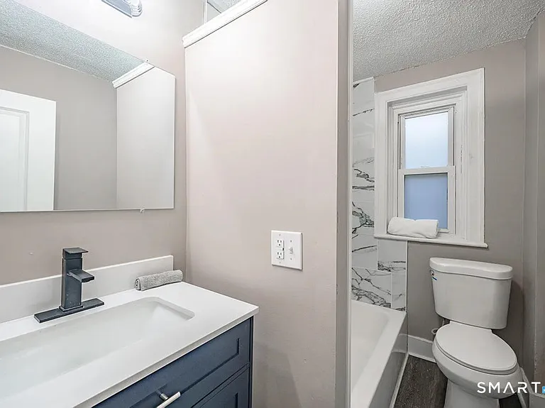 73 Silver St — Photo 22