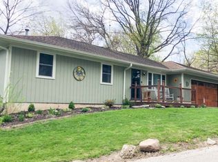 664 Old Mill Rd, Plano, IL 60545