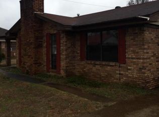1704 Meadowood Dr, Amory, MS 38821