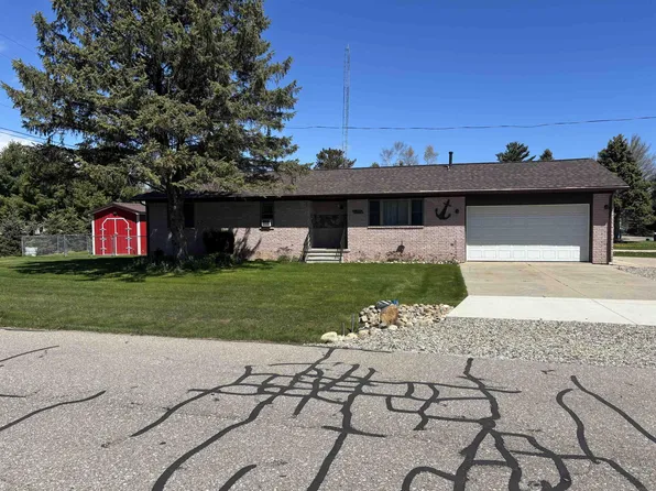 7117 Ontario St, Port Sanilac, MI 48469