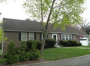 24 Riverview Rd, Binghamton, NY 13901