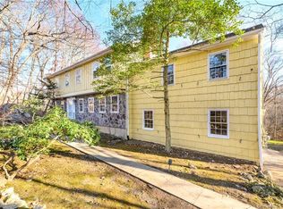 44 Happy Hill Rd, Stamford, CT 06903