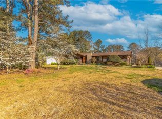 722 Mundys Mill Rd, Jonesboro, GA 30238