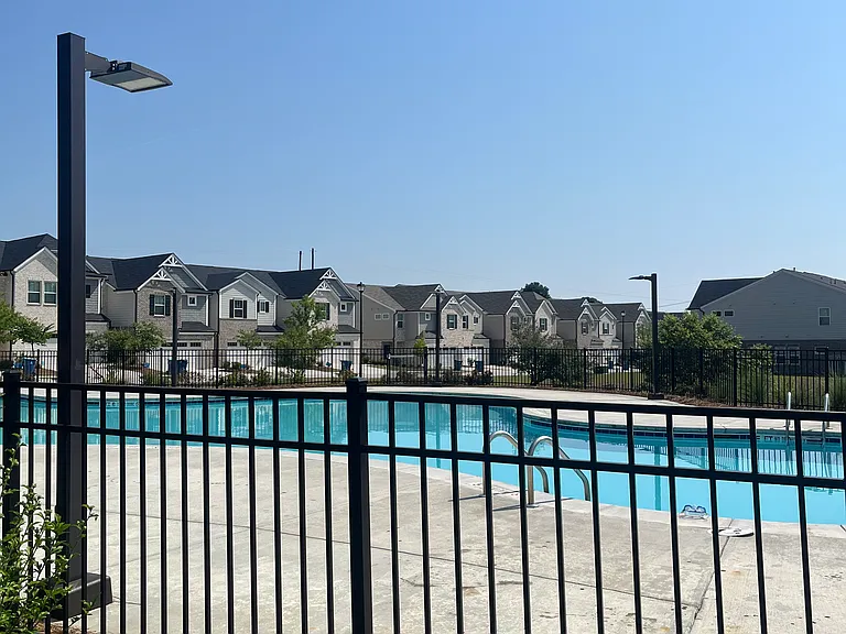 1455 Villageside Ct — Photo 16