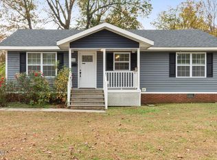 116 Puller Dr, Jacksonville, NC 28540