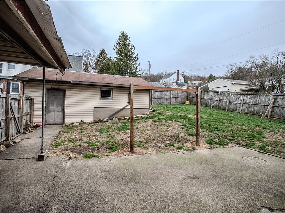 7th image of this home