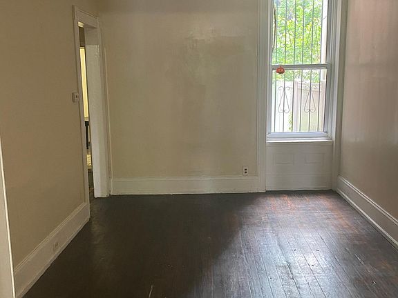 4th image of 3210 Powelton Ave #A