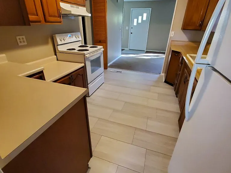 2208 Carlisle Rd — Photo 2