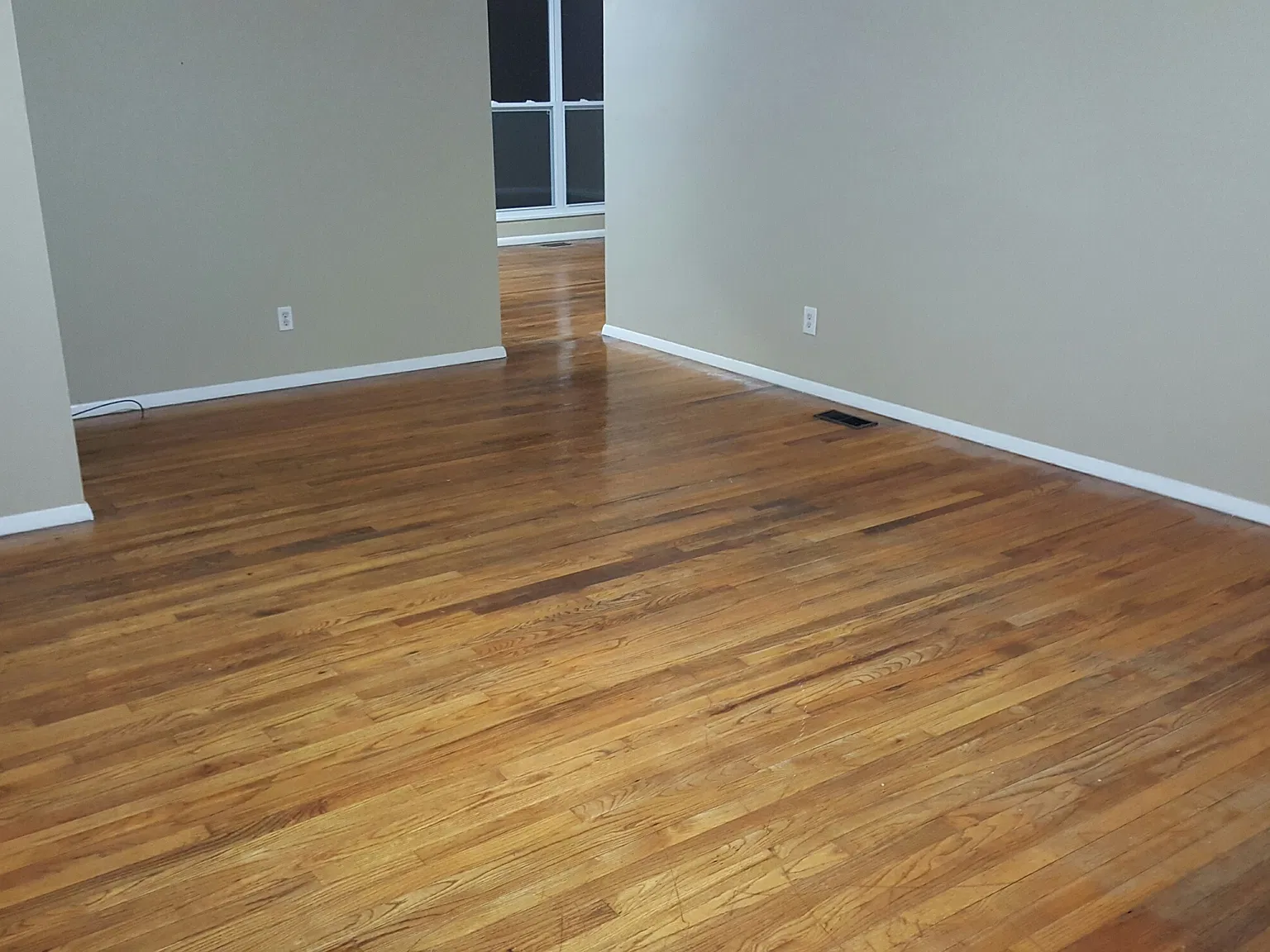 4 bed, 1551 sqft, $2,095 — Photo 3